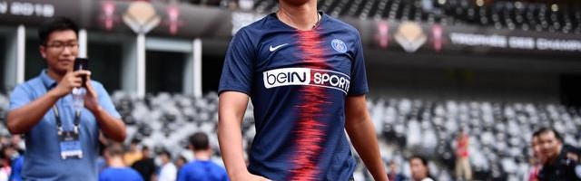  里昂女足四连冠创历史新纪录  