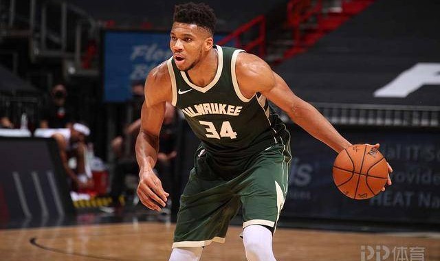  阿德巴约两双热火复仇雄鹿  