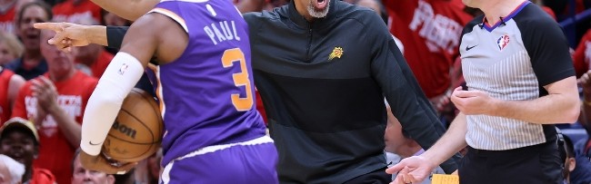  法兰克福主帅赛后批评裁判尺度  