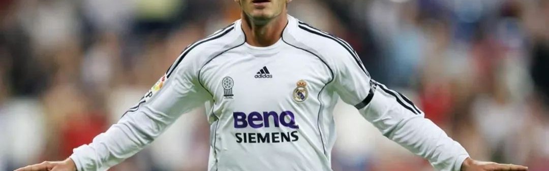  意甲传奇退役，布冯含泪告别绿茵场  