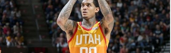  瓦兰丘纳斯30+15鹈鹕胜奇才  