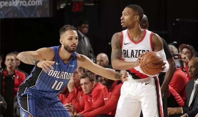  唐斯全面发挥森林狼轻取魔术斩获三连胜