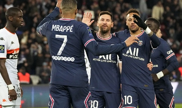  里昂客场意外负于梅斯暴露法甲防守端隐患  