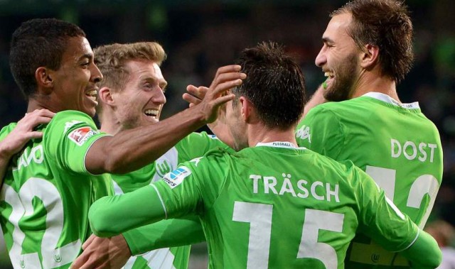  勒沃库森补时绝平保持不败金身  