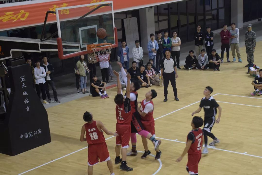  勒沃库森进攻火力全开，大比分横扫对手展王者风范